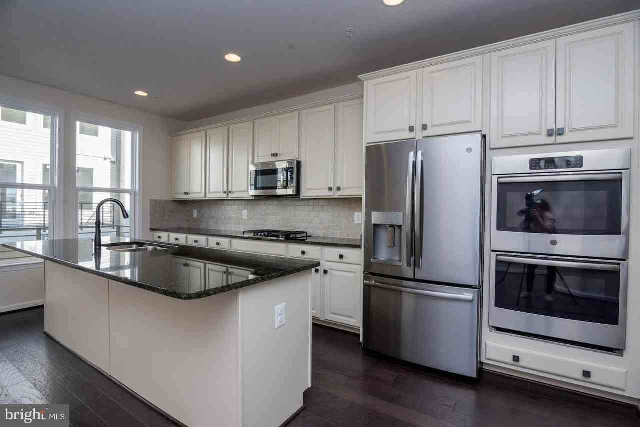 4931 Trail Vista Ln - Photo 5 of 23