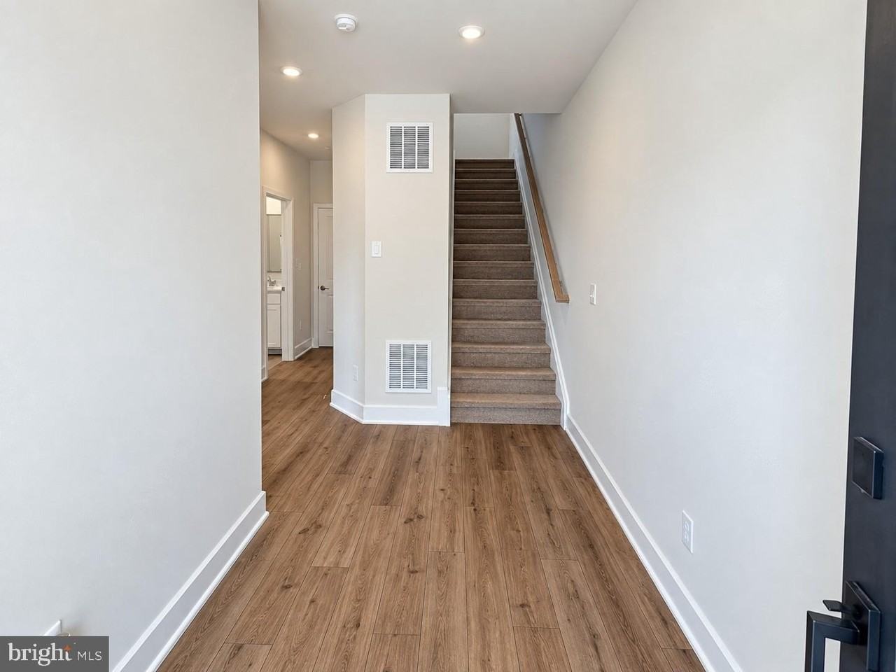 23083 SOARING Terrace - Photo 2 of 30