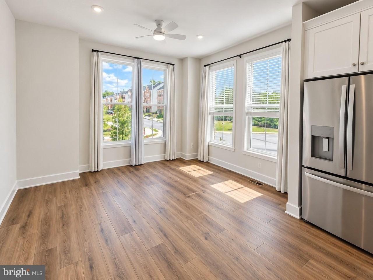 23083 SOARING Terrace - Photo 7 of 30
