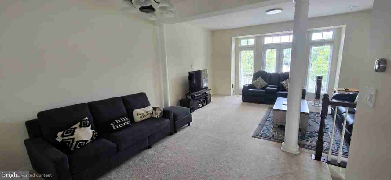 24704 Clock Tower Sq - Photo 3 of 50