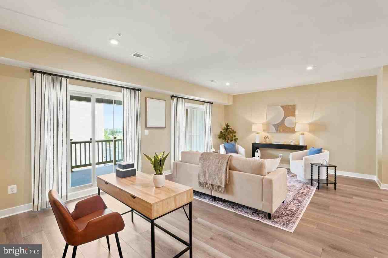 24274 Thurso Sq - Photo 6 of 50