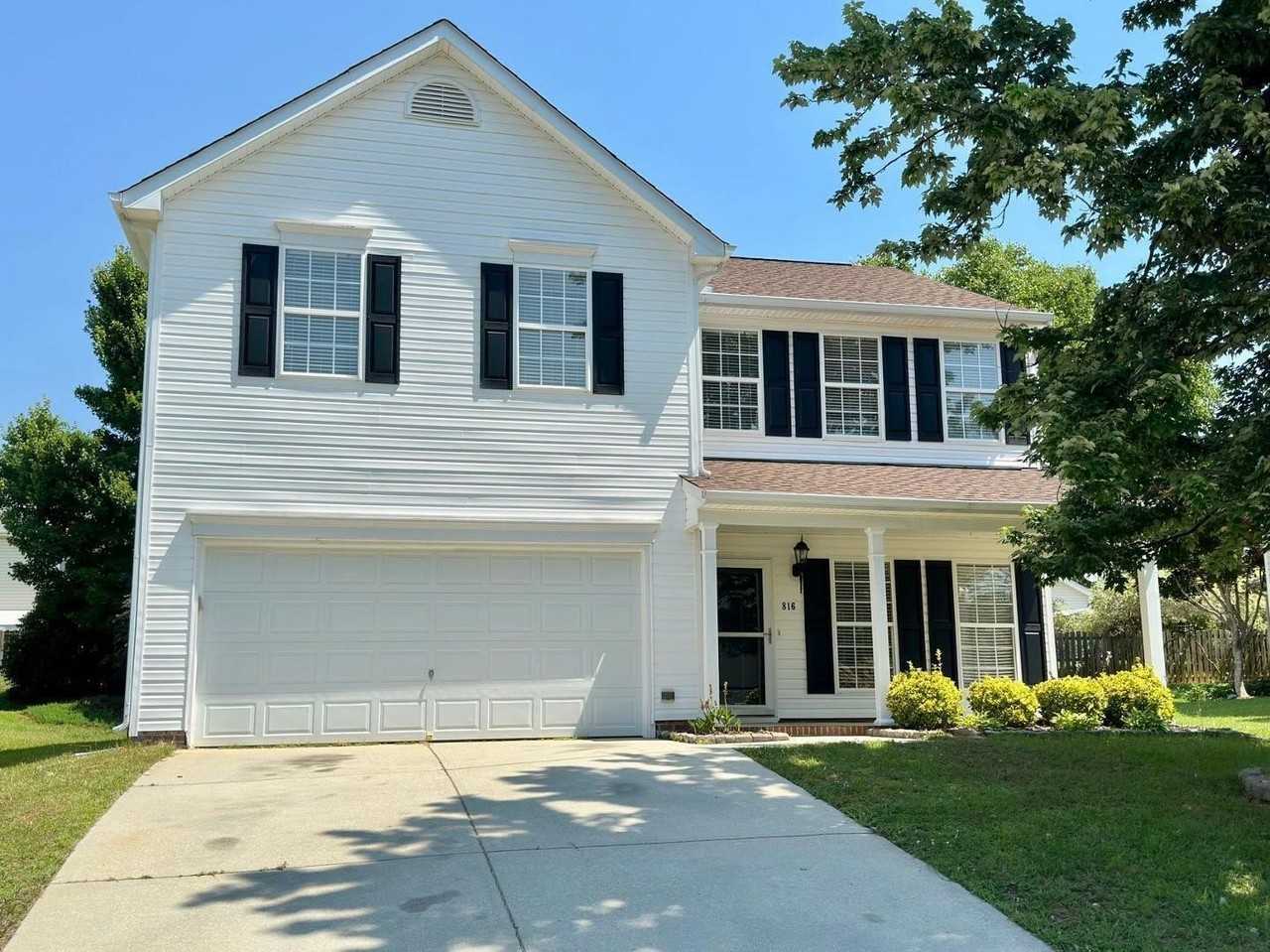 816 Vonkramer Ct - Photo 2 of 33