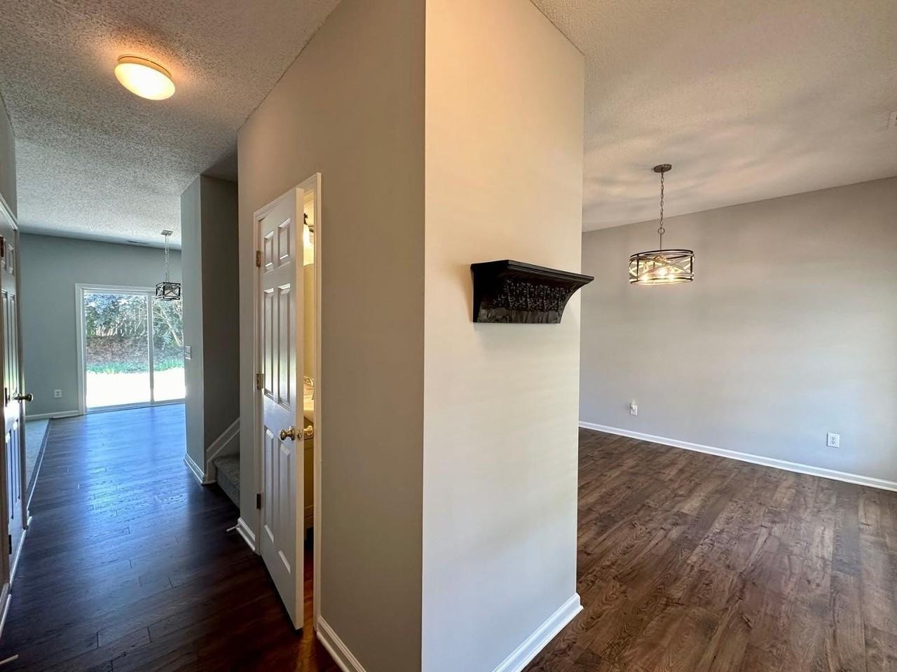 816 Vonkramer Ct - Photo 5 of 33