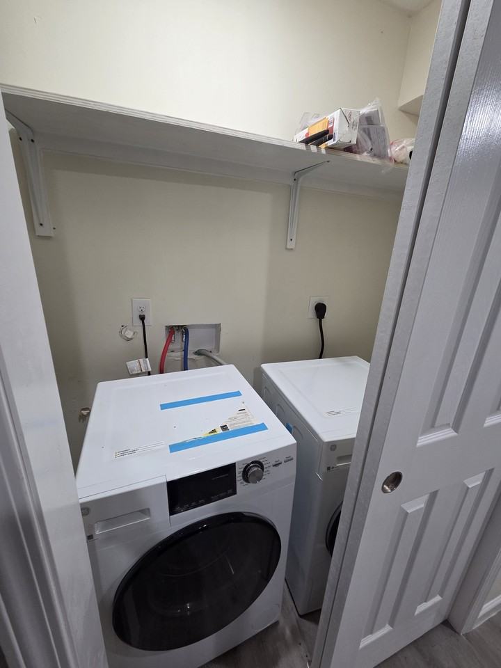 355 North 18th Street Unit 1202 - Photo 3 of 10