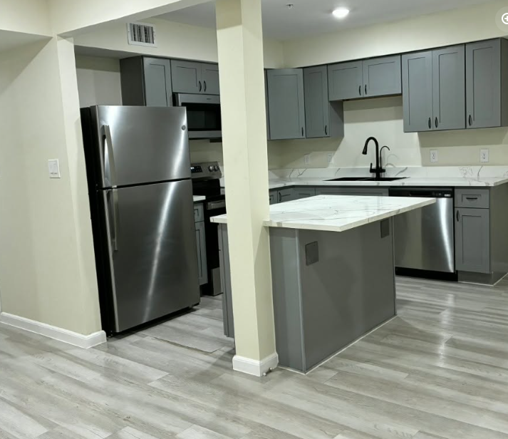 355 North 18th Street Unit 1204 - Photo 4 of 14