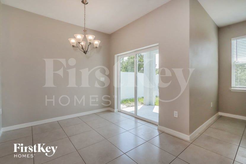 150 Windsor Reserve Dr - Photo 4 of 17