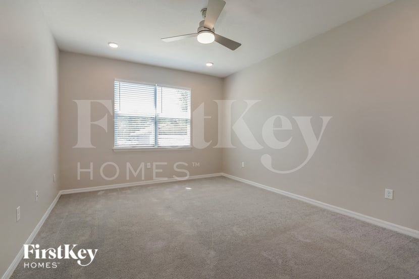 150 Windsor Reserve Dr - Photo 7 of 17