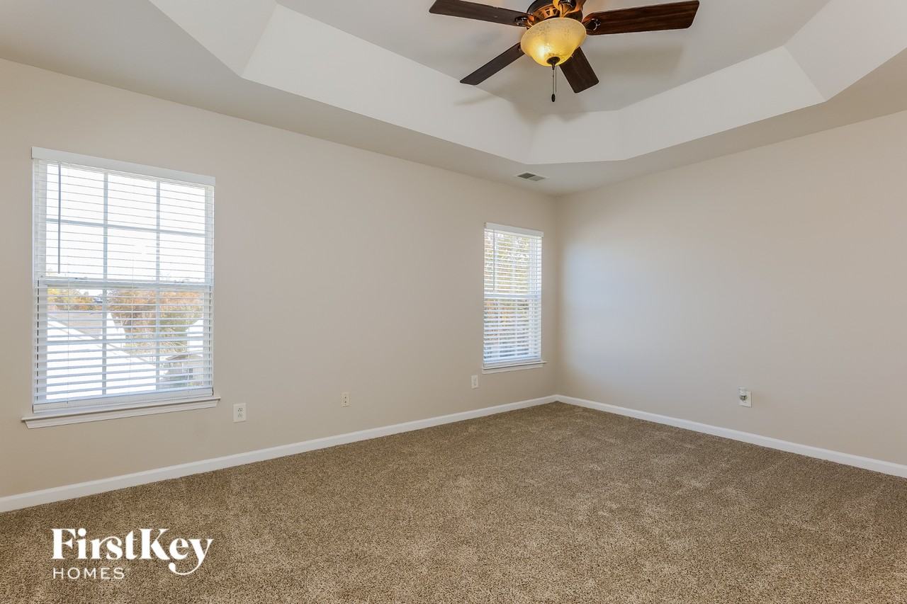 345 Royal Grey Ct - Photo 7 of 15