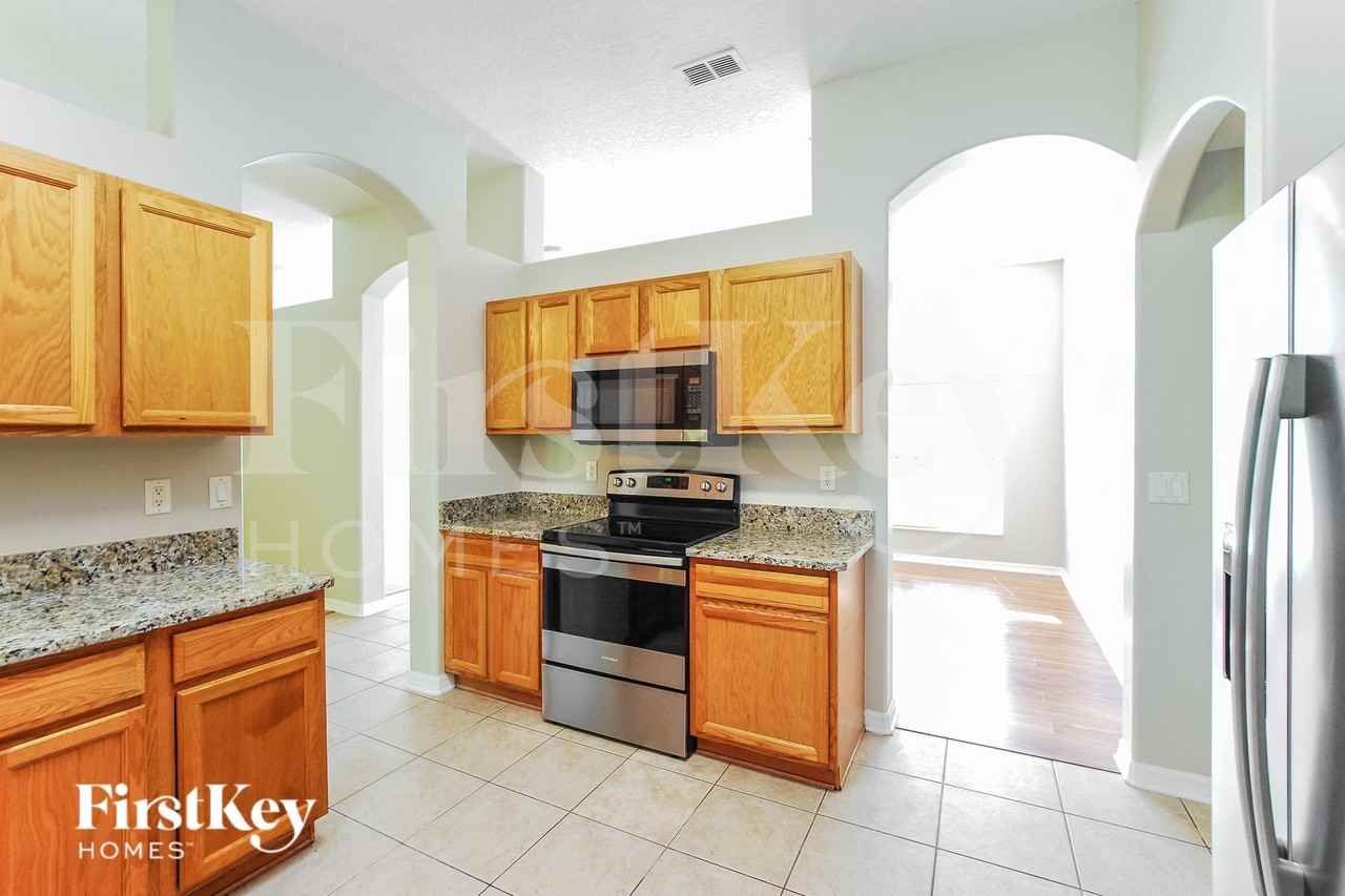 5 Pickford Dr - Photo 7 of 15