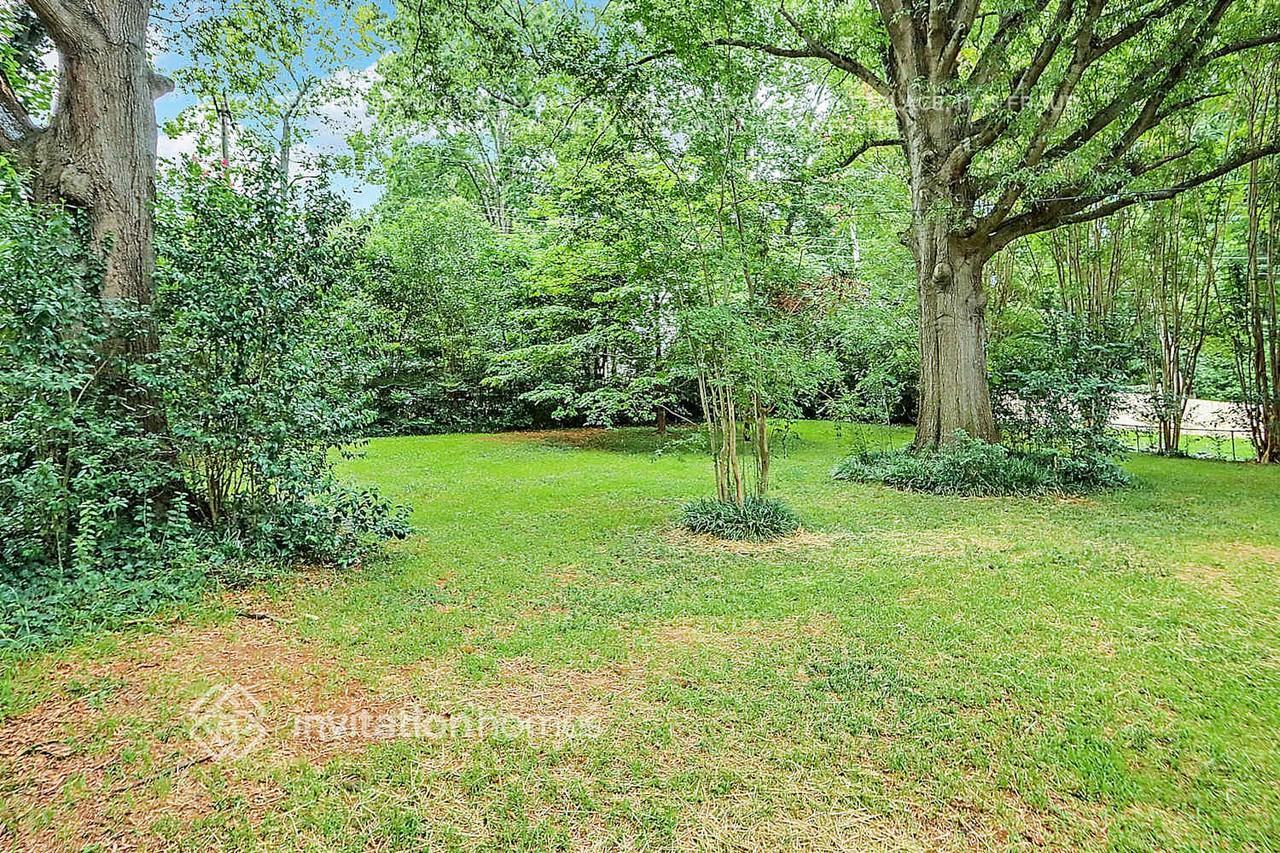 3521 Edsel Pl - Photo 4 of 26