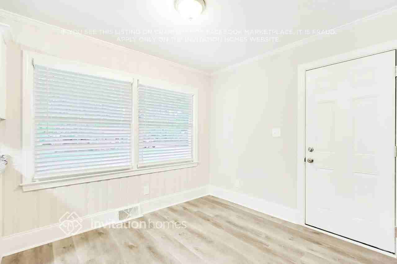 3521 Edsel Pl - Photo 7 of 24