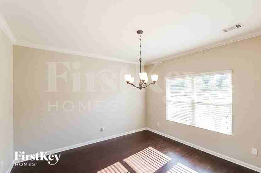 4459 Brookshire Cir - Photo 5 of 15