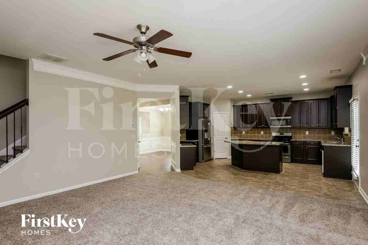 3924 Overlook Ridge Ln - Photo 3 of 15