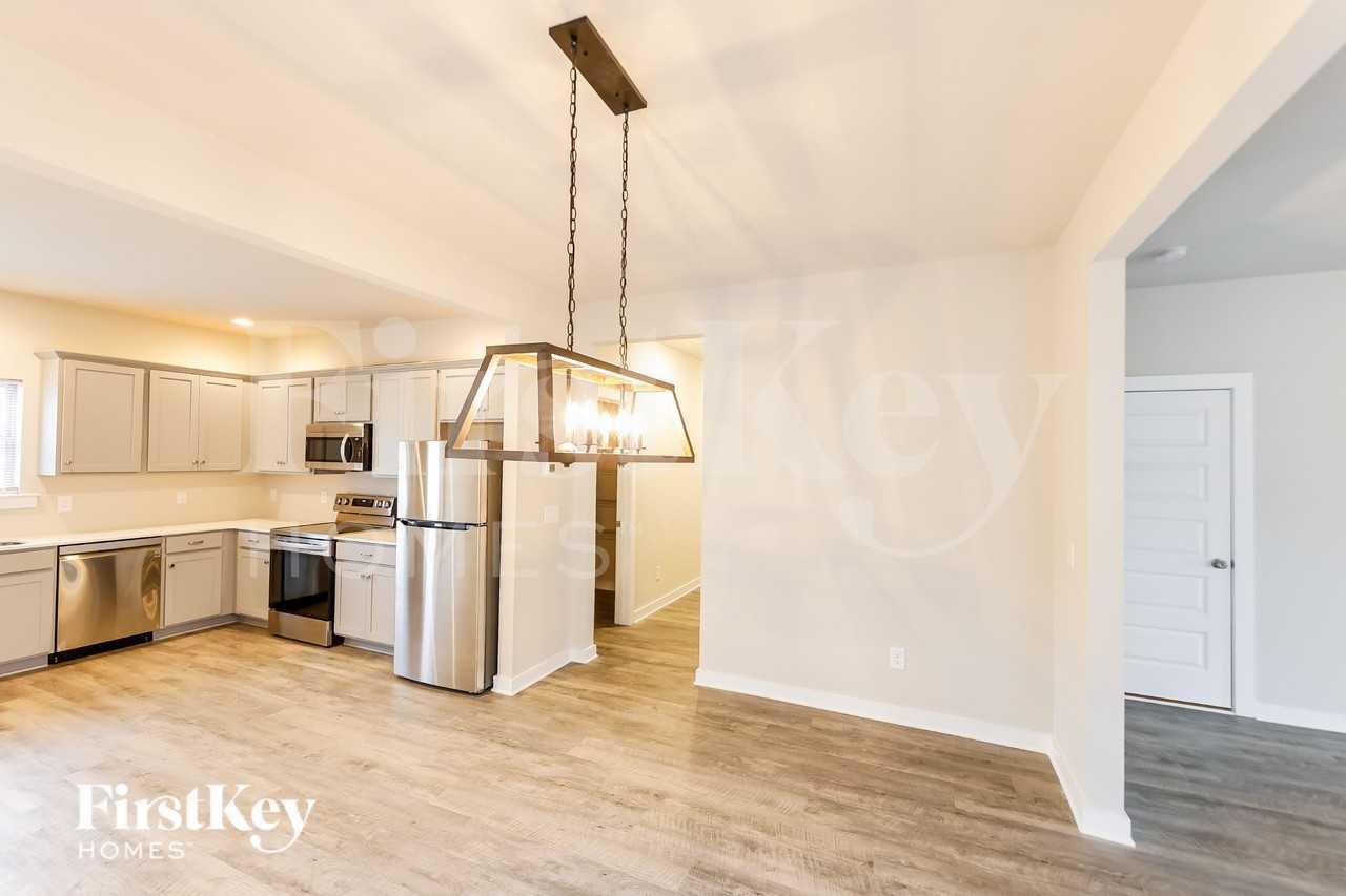161 County Road - Photo 5 of 15