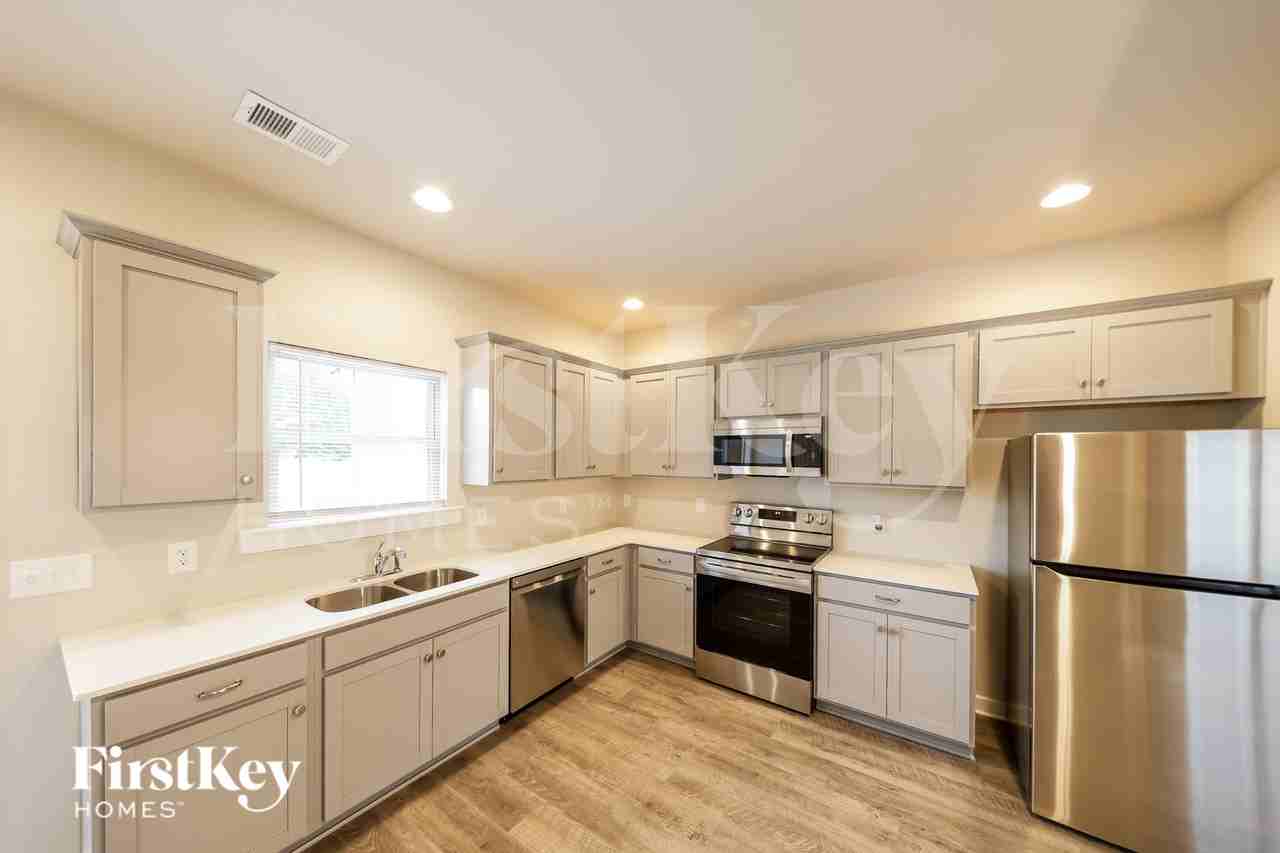 161 County Road - Photo 7 of 15
