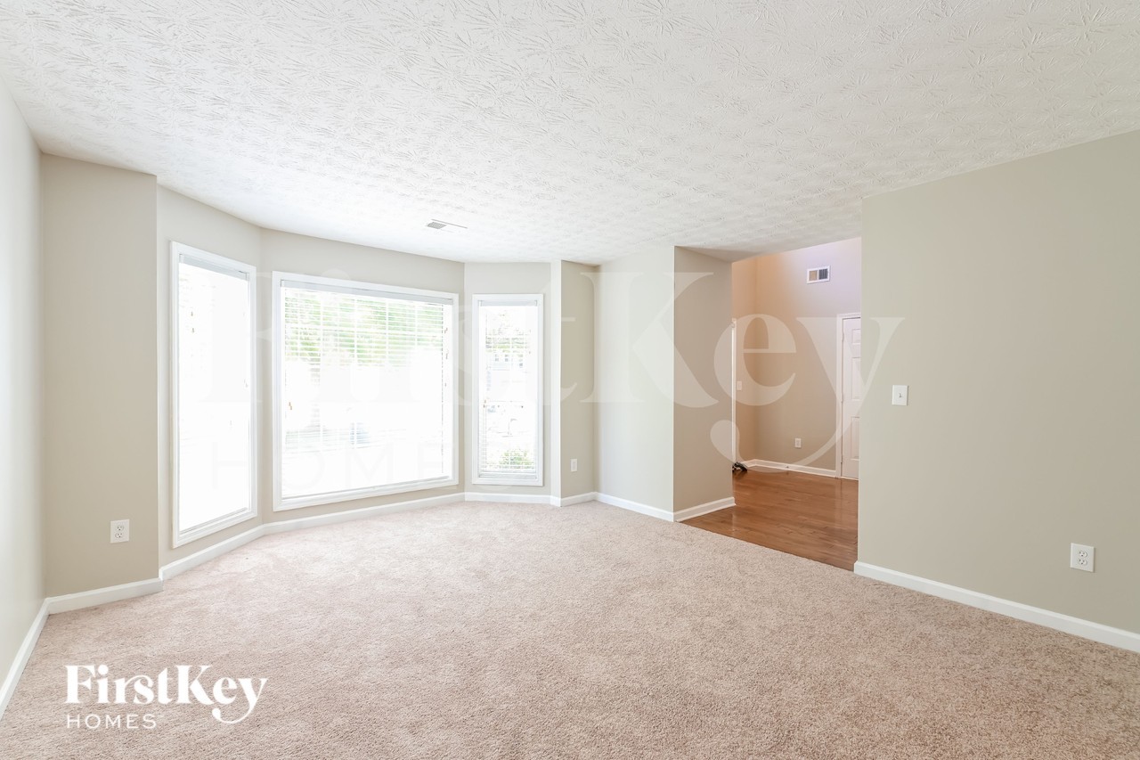4285 Bradstone Trce Nw - Photo 4 of 15