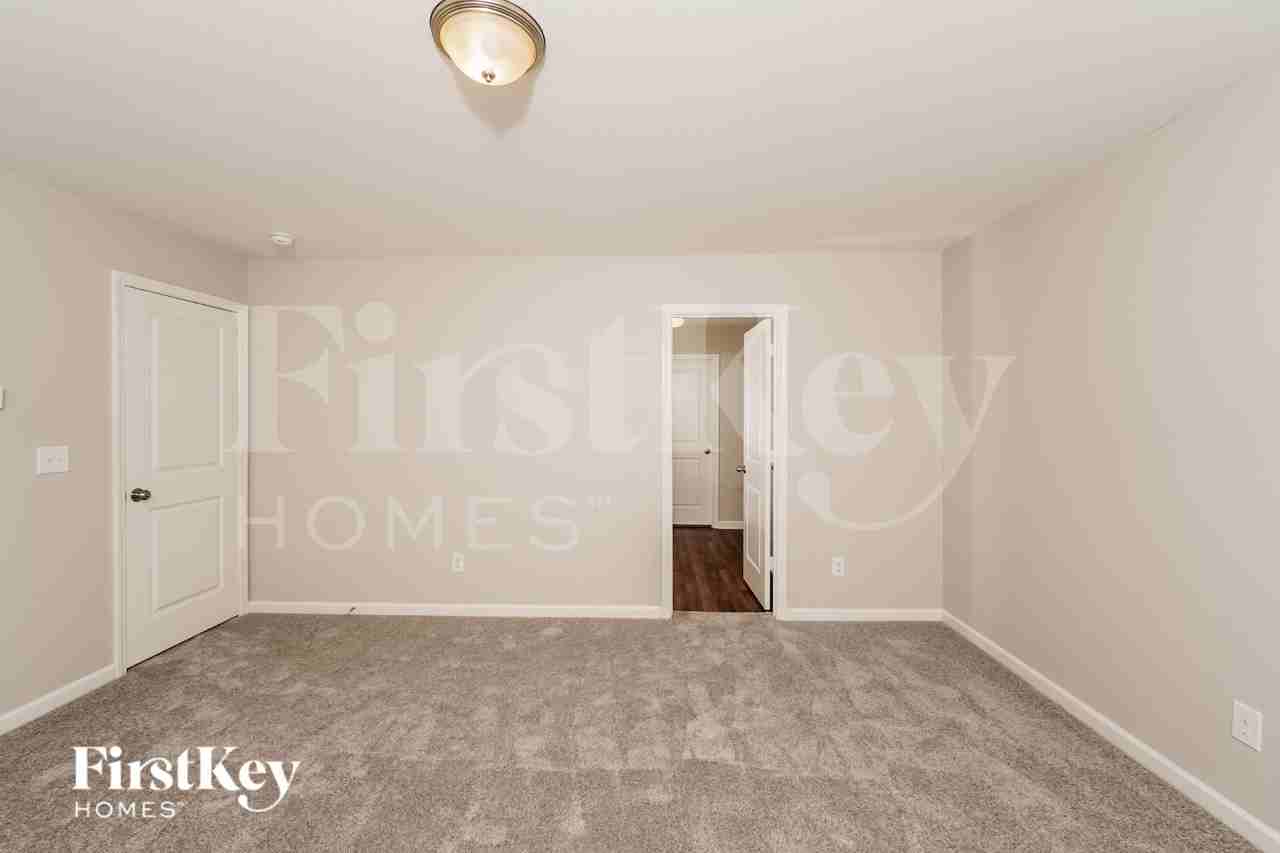 80 Homestead Ln - Photo 7 of 15