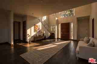2408 Castle Heights Ave - Photo 5 of 8