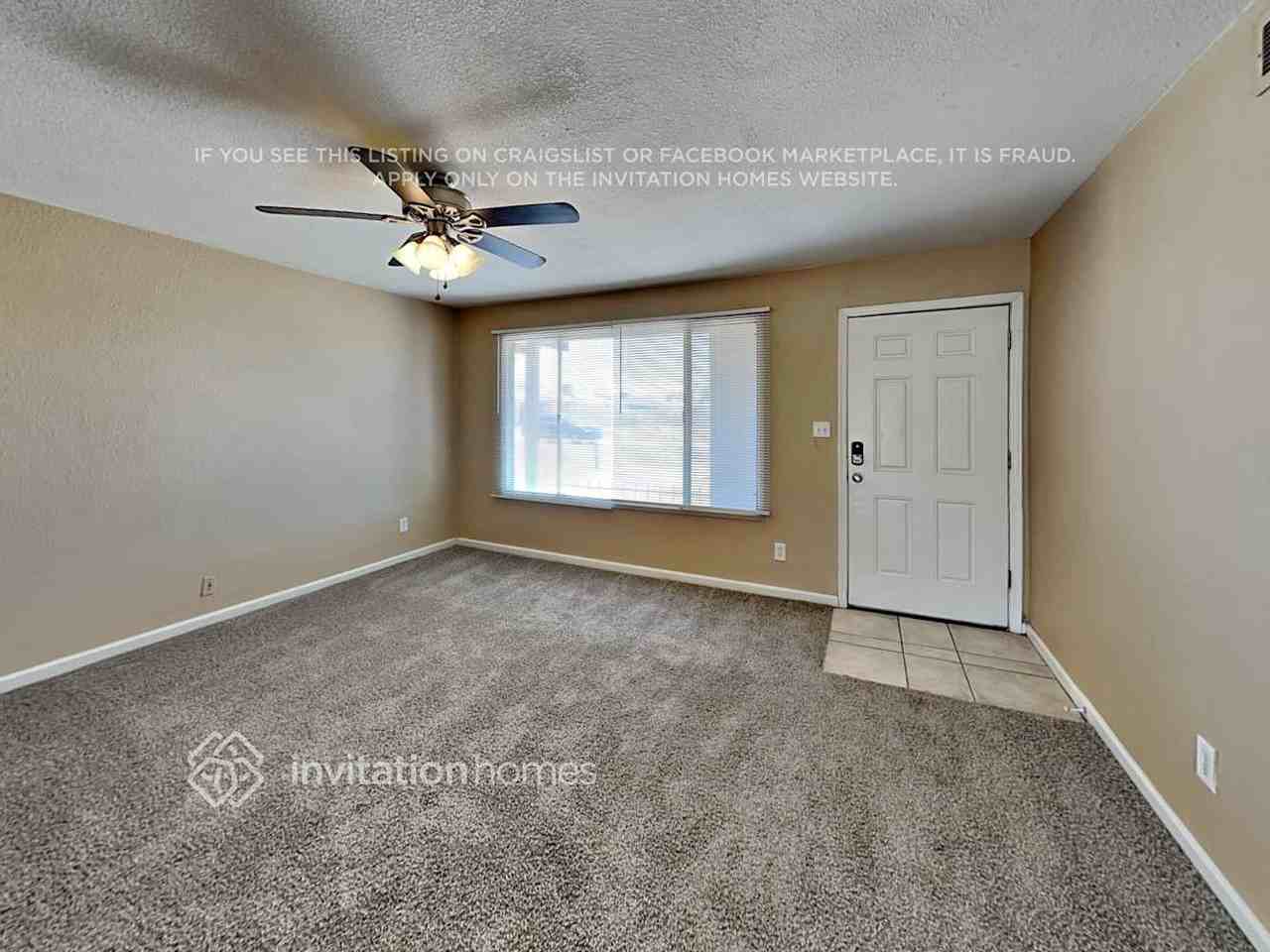 5025 S 20th Ave - Photo 4 of 17