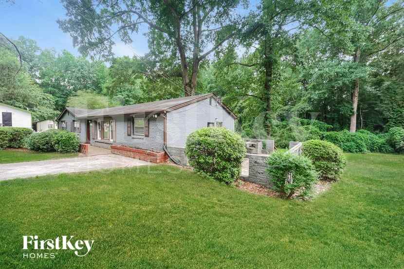 4705 Bailey St - Photo 3 of 15