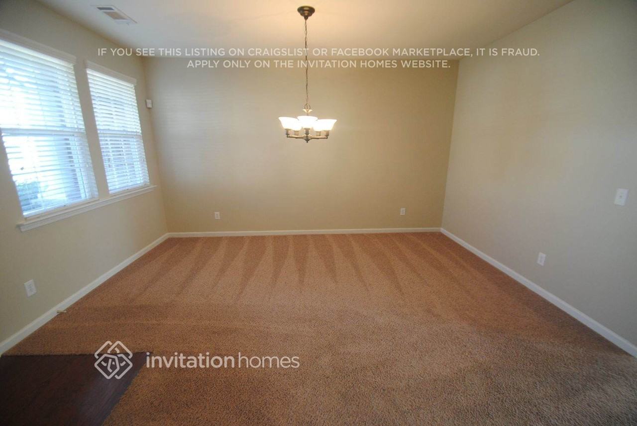 1208 Lanier Springs Dr - Photo 3 of 11