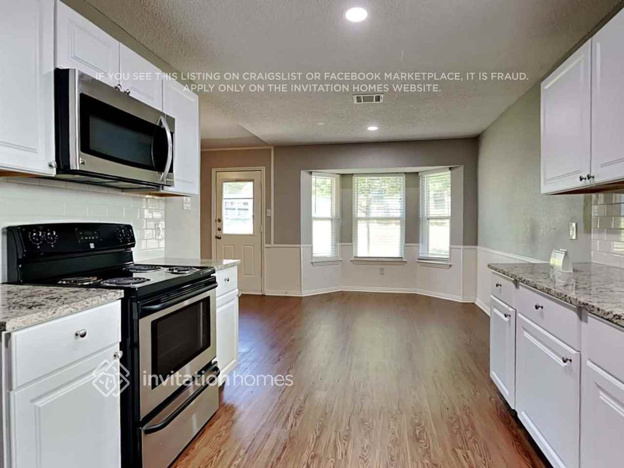 6476 Green Ridge Dr - Photo 6 of 18