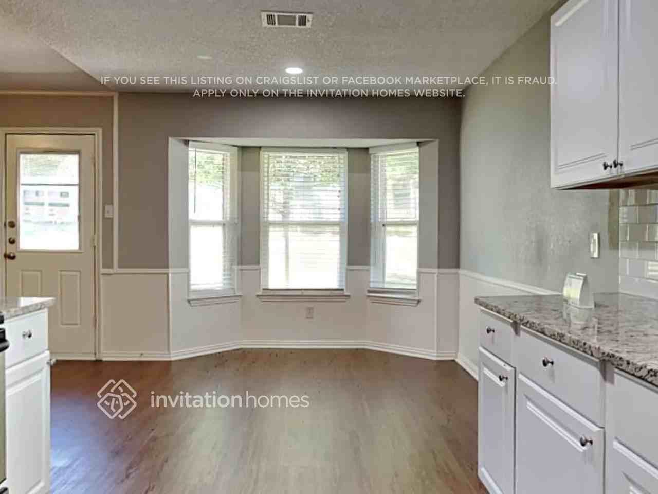 6476 Green Ridge Dr - Photo 7 of 18