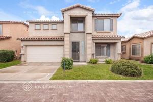 featured image of 2713 E La Costa Dr