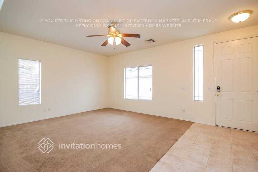 2713 E La Costa Dr - Photo 2 of 15