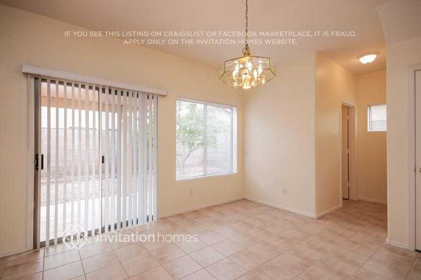 2713 E La Costa Dr - Photo 4 of 15