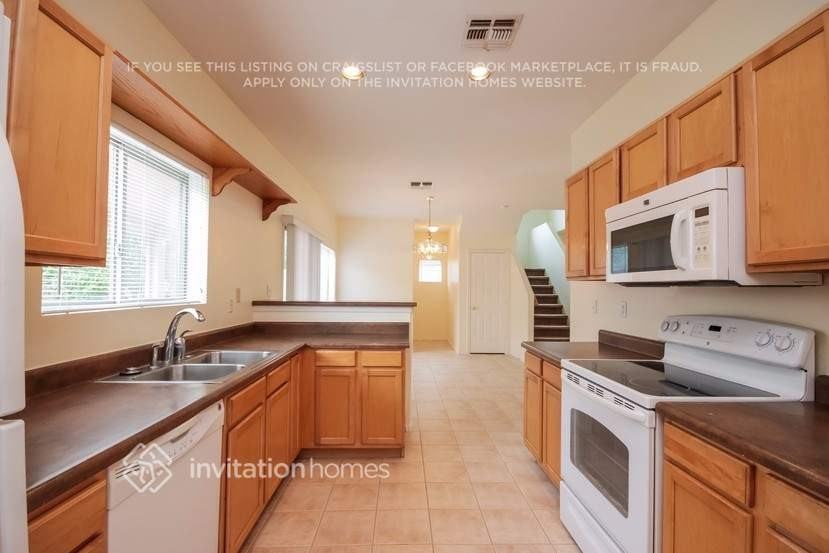 2713 E La Costa Dr - Photo 6 of 15
