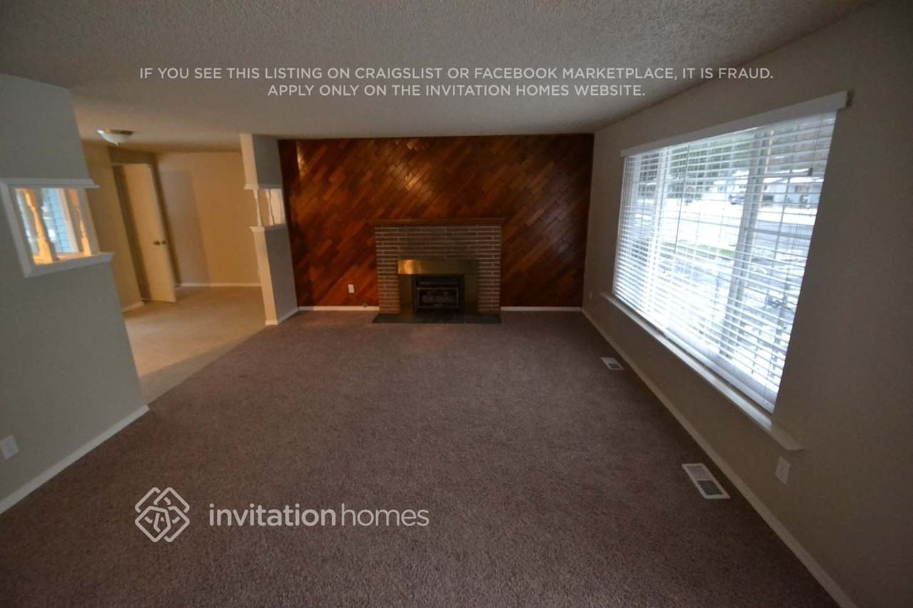 12526 Se 172nd St - Photo 2 of 14