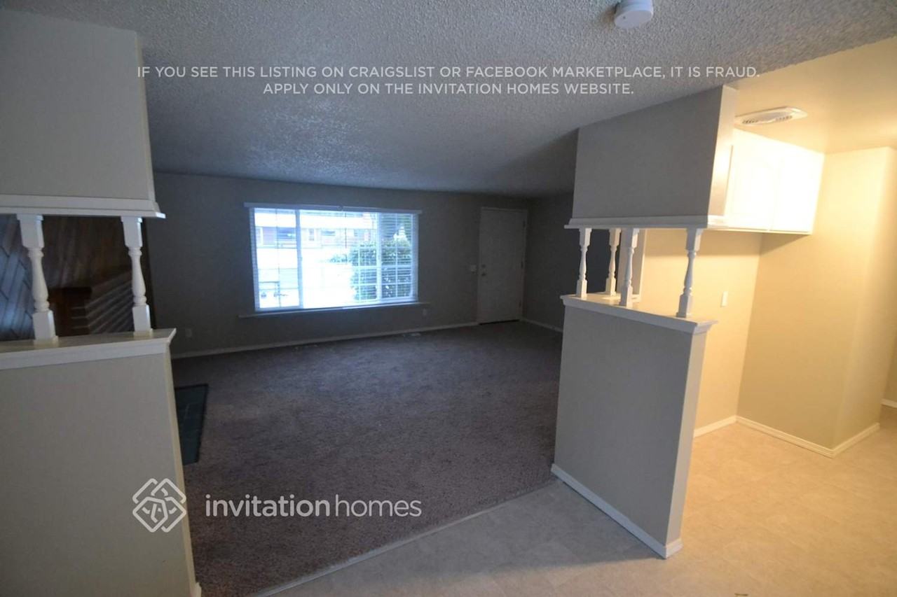 12526 Se 172nd St - Photo 3 of 14