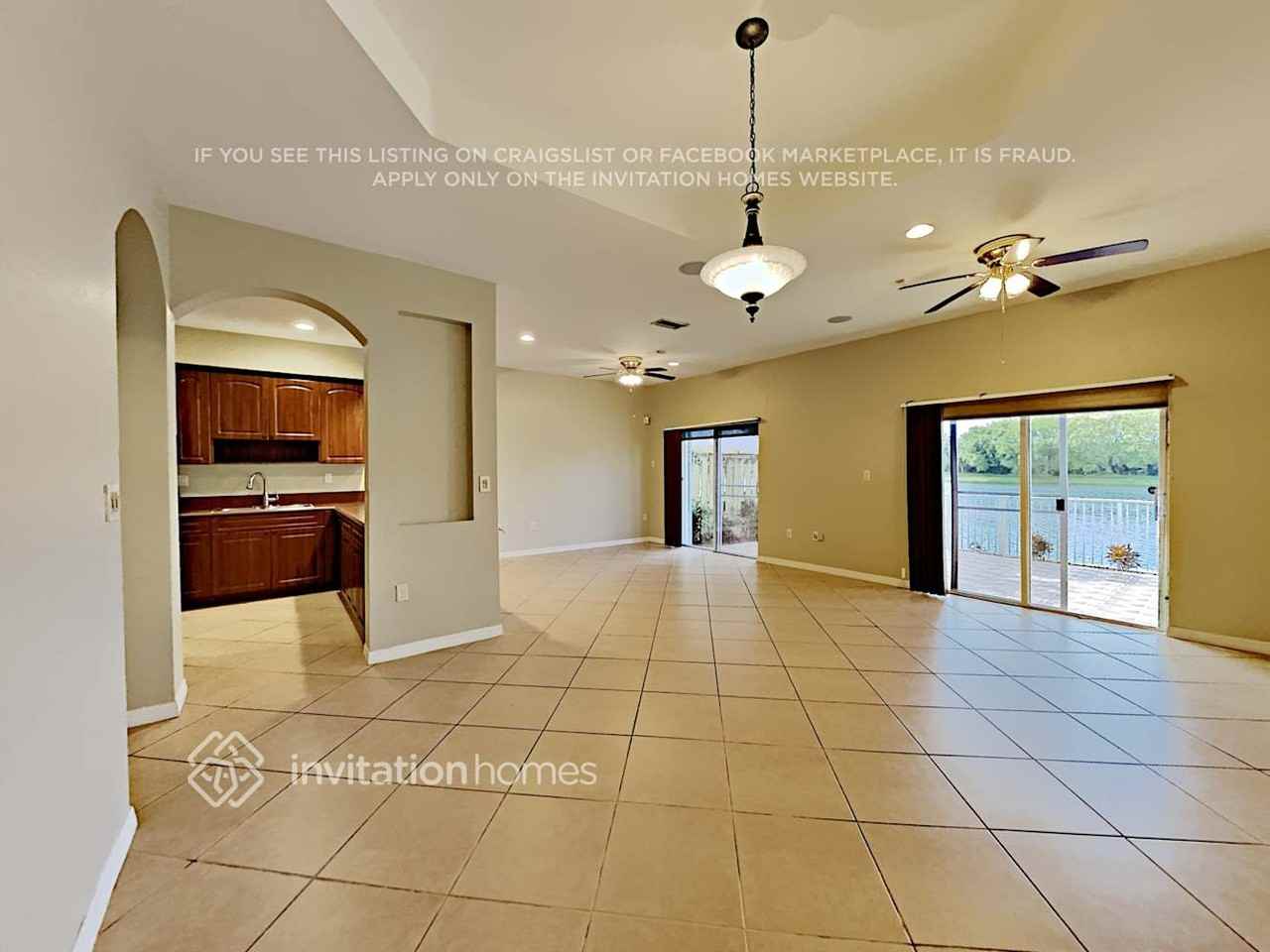 5076 Sw 141st Ave - Photo 4 of 18