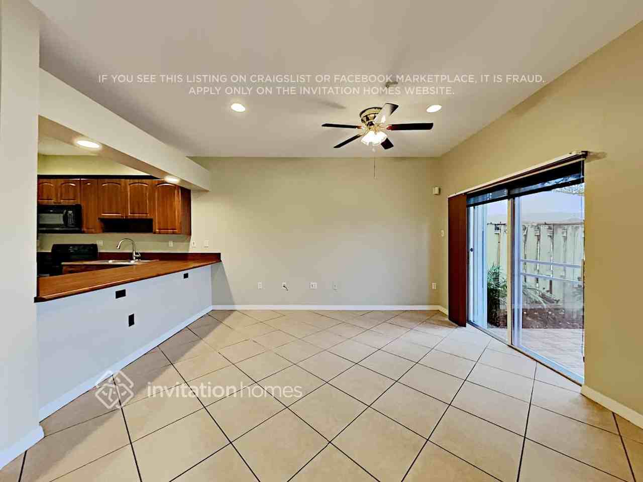 5076 Sw 141st Ave - Photo 7 of 18