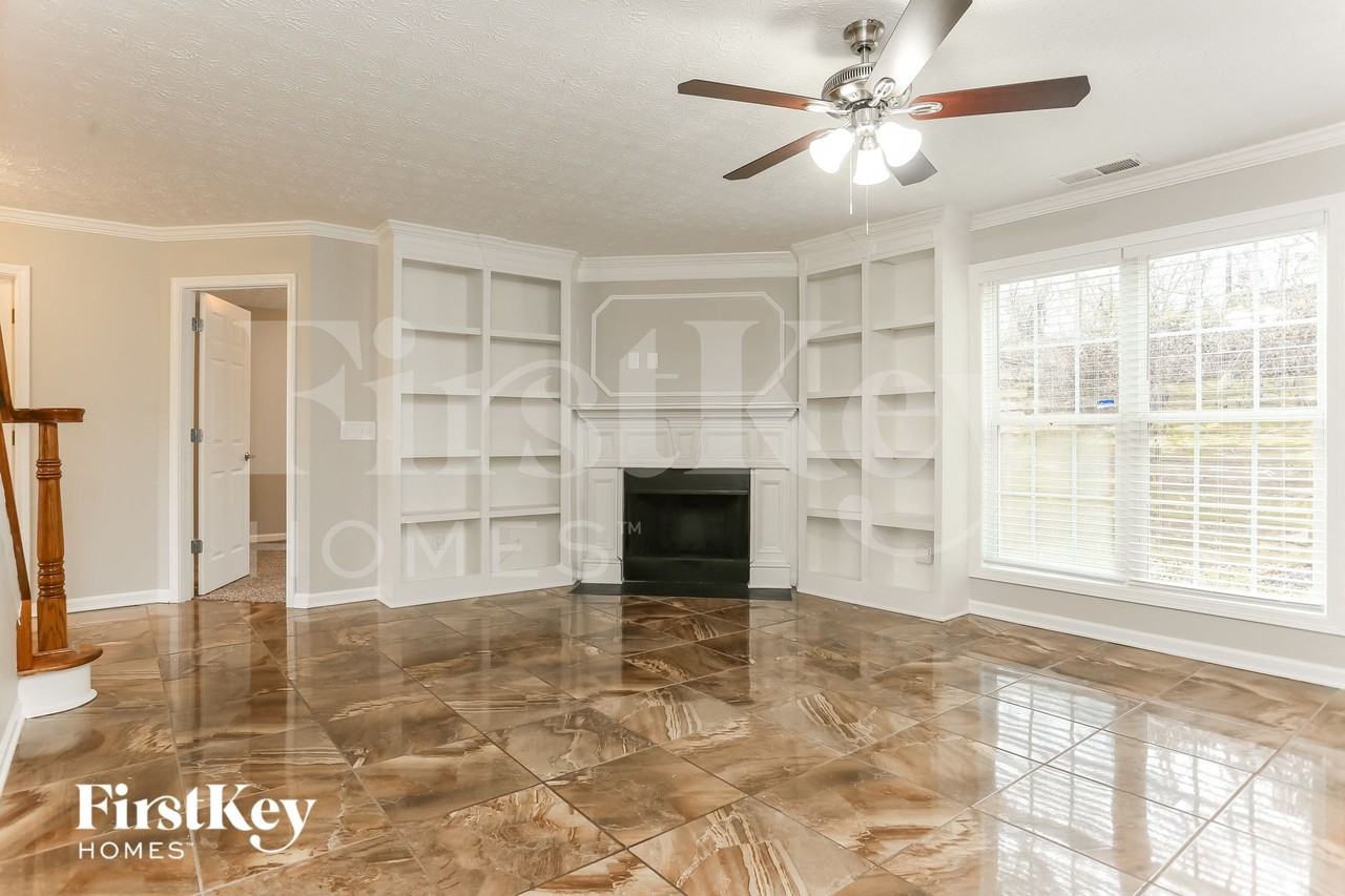 1294 Oak Knoll Ct - Photo 3 of 15