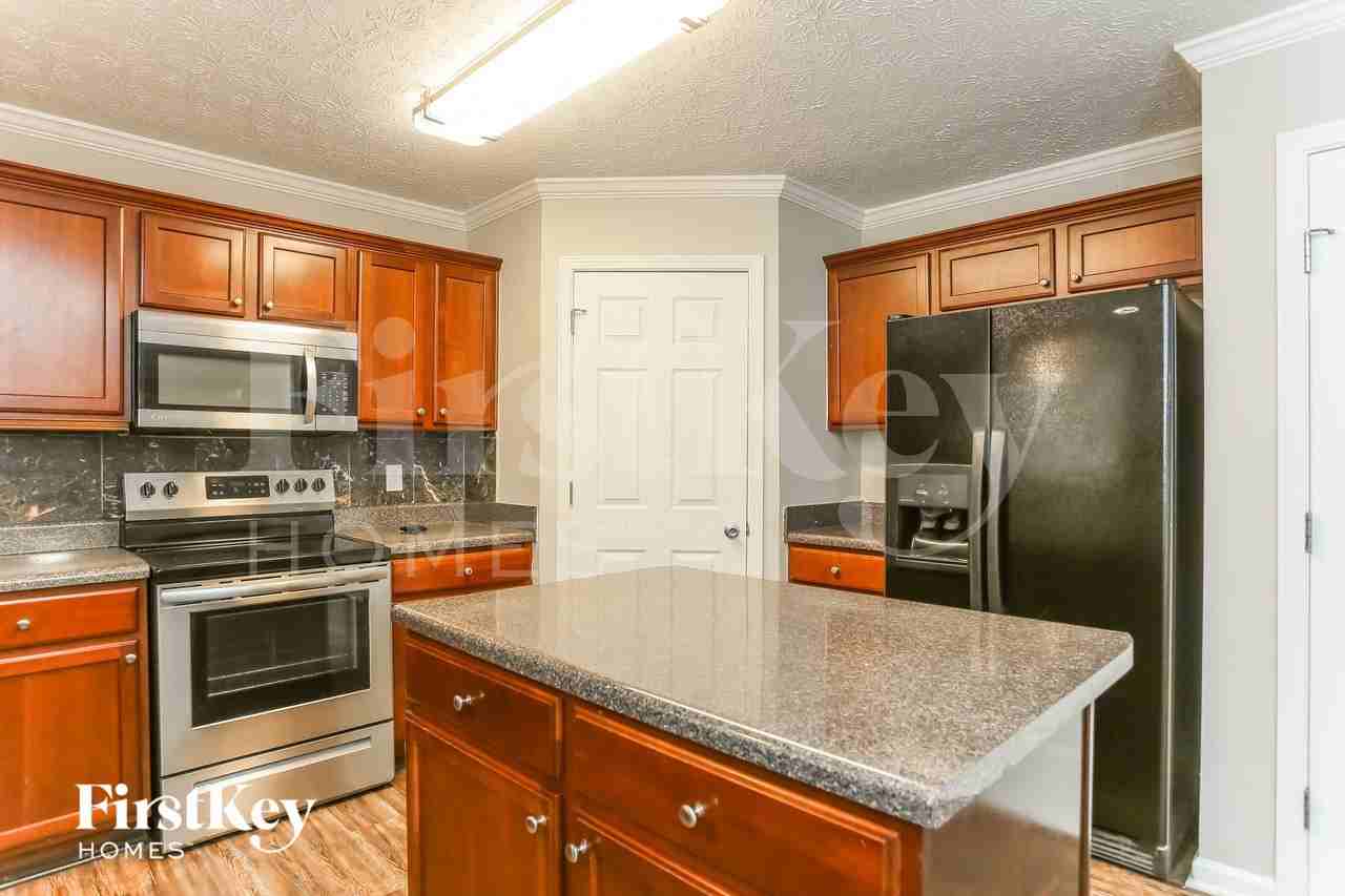 1294 Oak Knoll Ct - Photo 6 of 15