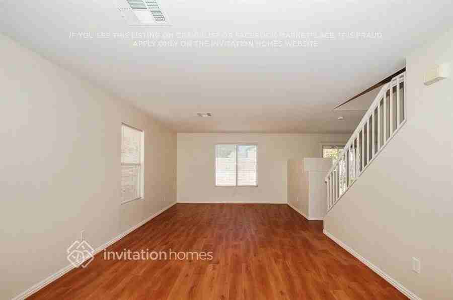 8608 Majestic Pine Ave - Photo 4 of 21