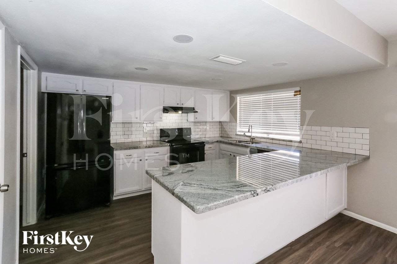4844 W Brown St - Photo 6 of 15