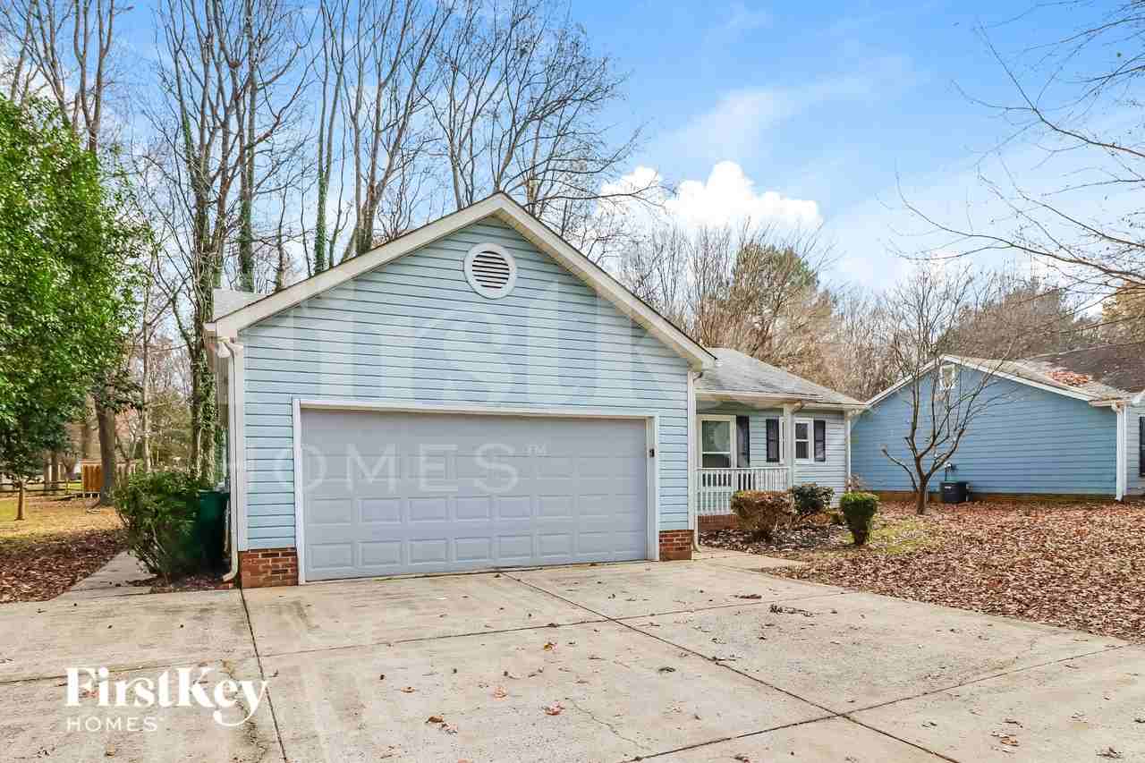 5722 Lambrook Ct - Photo 2 of 16