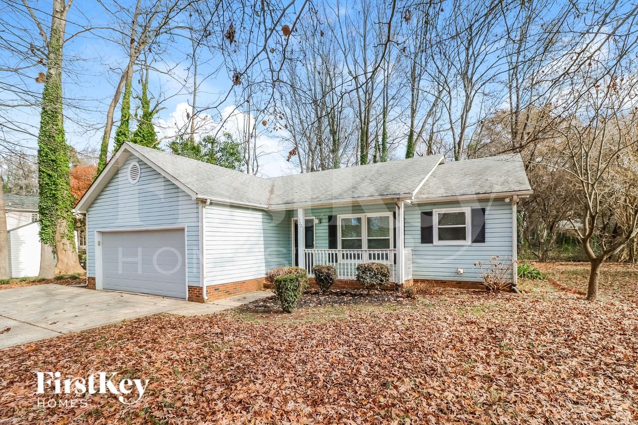 5722 Lambrook Ct - Photo 3 of 16
