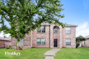 featured image of 1273 Longleaf Dr