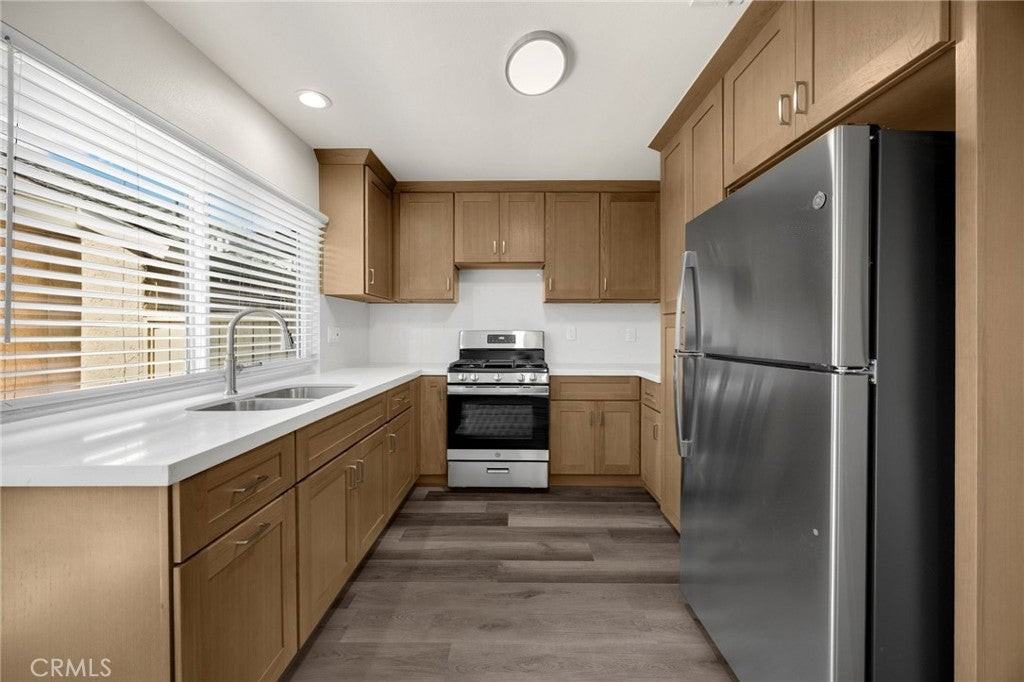 2406 Allegheny Way - Photo 4 of 16