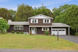 115 Saybrook Ln - Photo 1 of 1