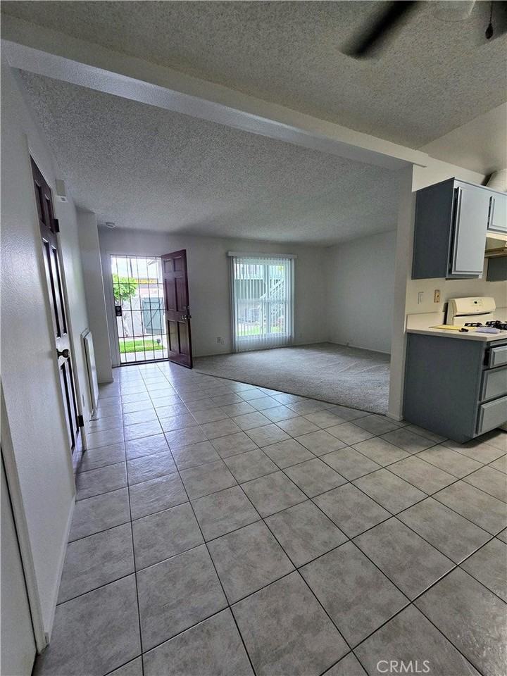 437 E Commonwealth Ave - Photo 4 of 13