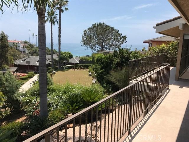 303 La Rambla - Photo 2 of 5