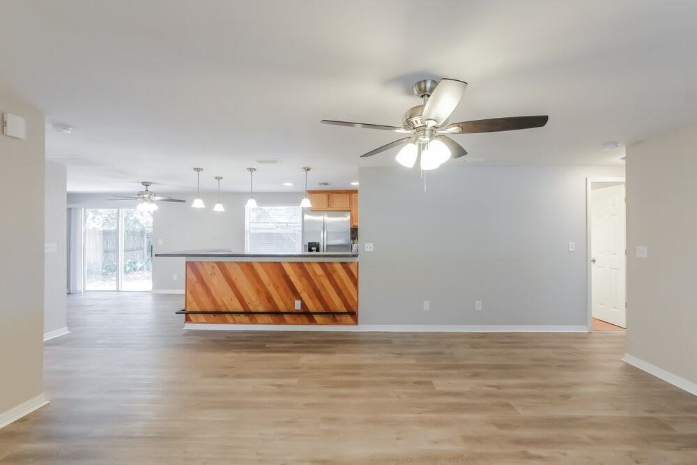 4107 Canoga Park Dr - Photo 5 of 16