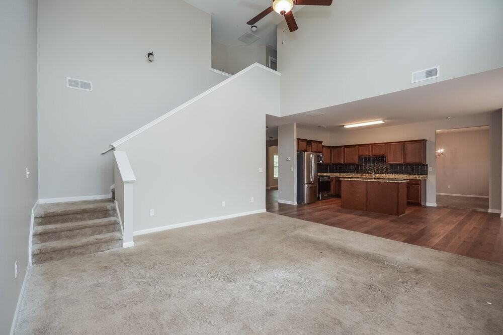 3850 Cameron Trl Se - Photo 4 of 17