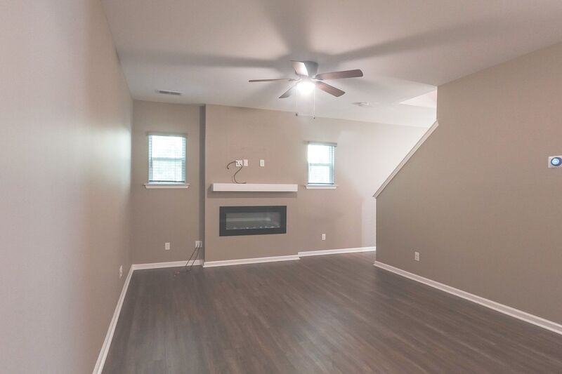 34 Crown Ct - Photo 7 of 32