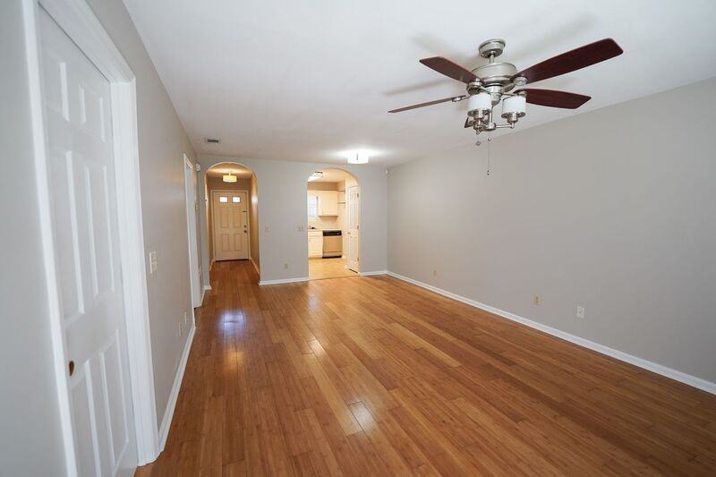 211 Edgewater Rd #20 - Photo 7 of 23